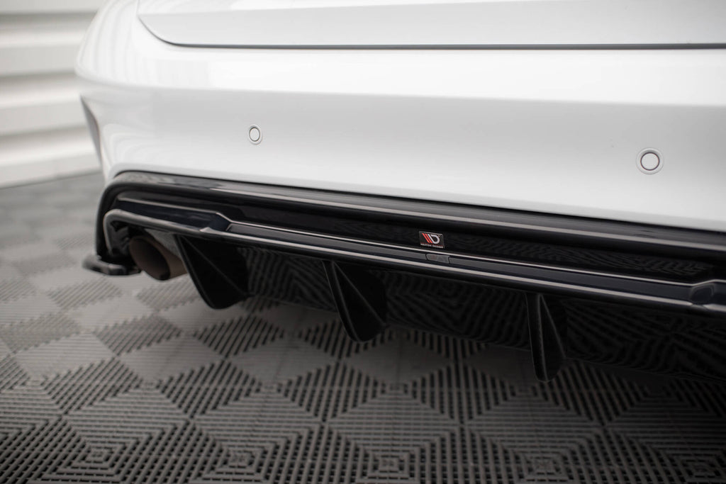 Maxton Design Diffusor Heck Ansatz V.3 passend für Ford Focus Hatchback ST Mk4 schwarz Hochglanz