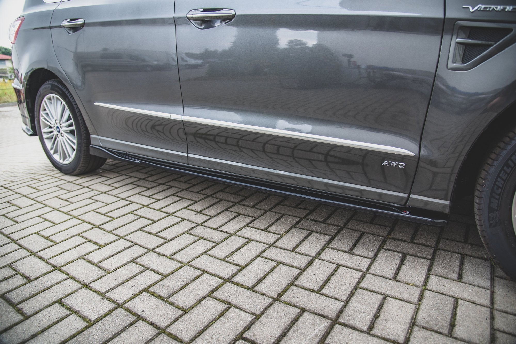 Maxton Design Street+ Seitenschweller Leisten passend für Ford S-Max Mk2 Facelift schwarz Hochglanz