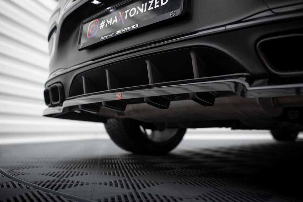 Maxton Design Street+ Mittlerer Diffusor RACE passend für Mercedes-AMG GLC 63 Coupe C253 Facelift schwarz Hochglanz