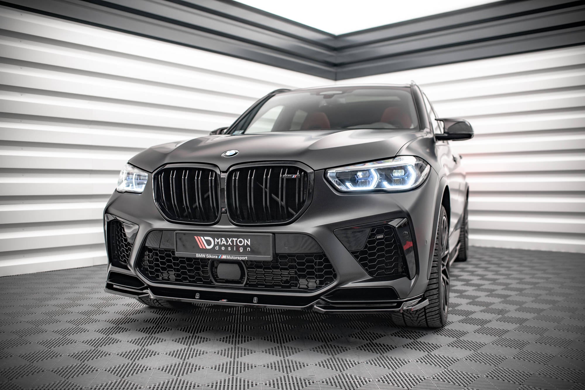 Maxton Design Street+ Spoilerlippe Front Ansatz V.2 passend für BMW X5M F95 schwarz Hochglanz