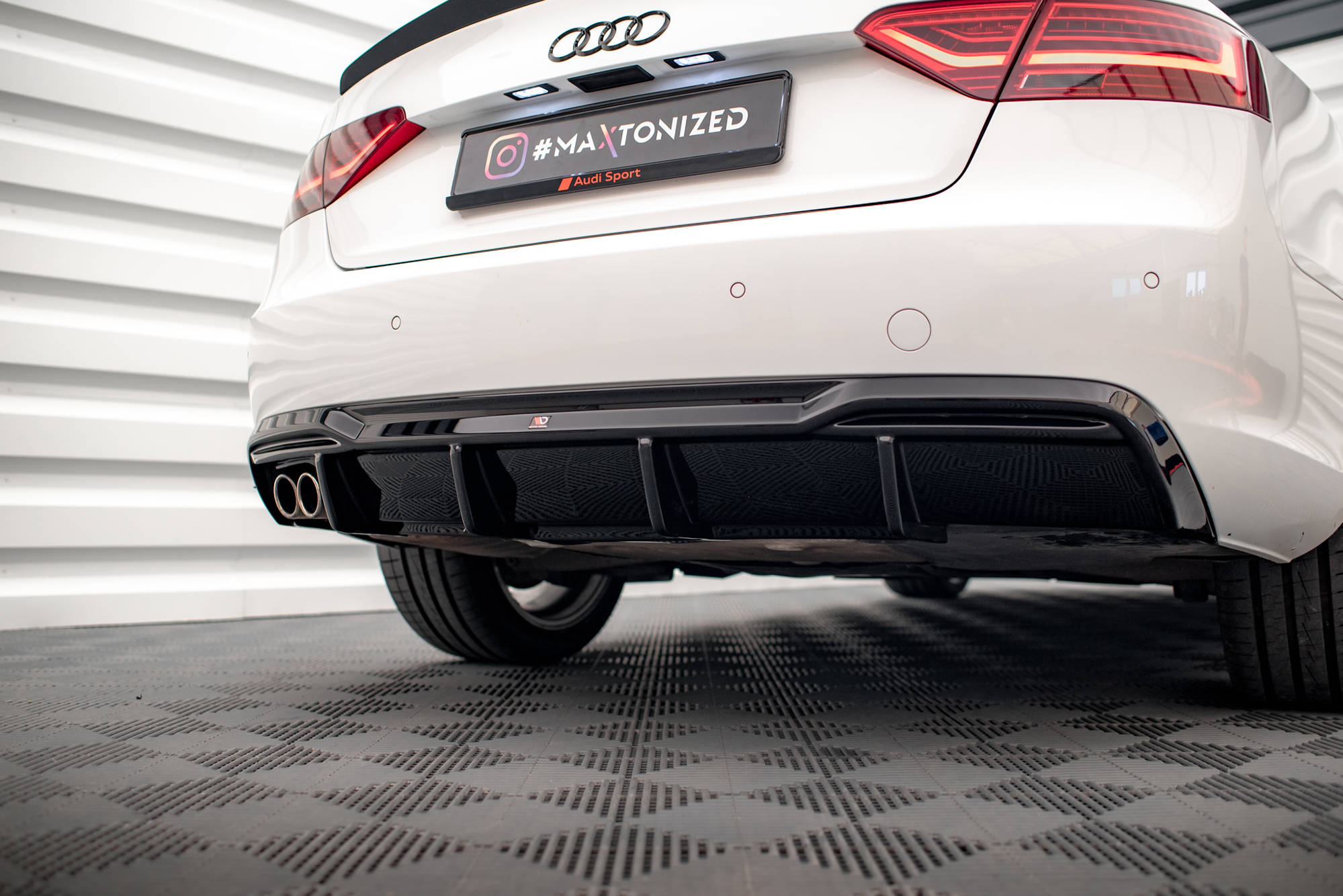 Maxton Design Diffusor Heck Ansatz passend für Audi A5 Sportback 8T Facelift (Doppelauspuff li.)