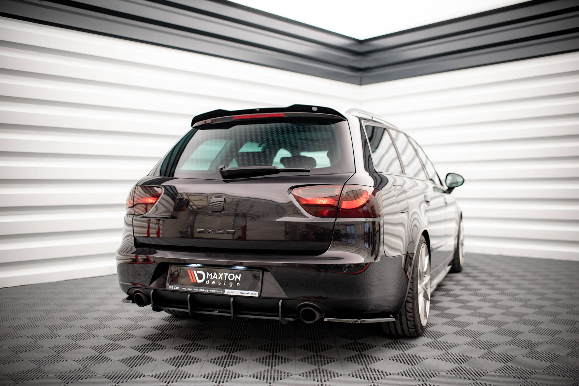 Maxton Design Street Pro Heckschürze passend für Seat Exeo
