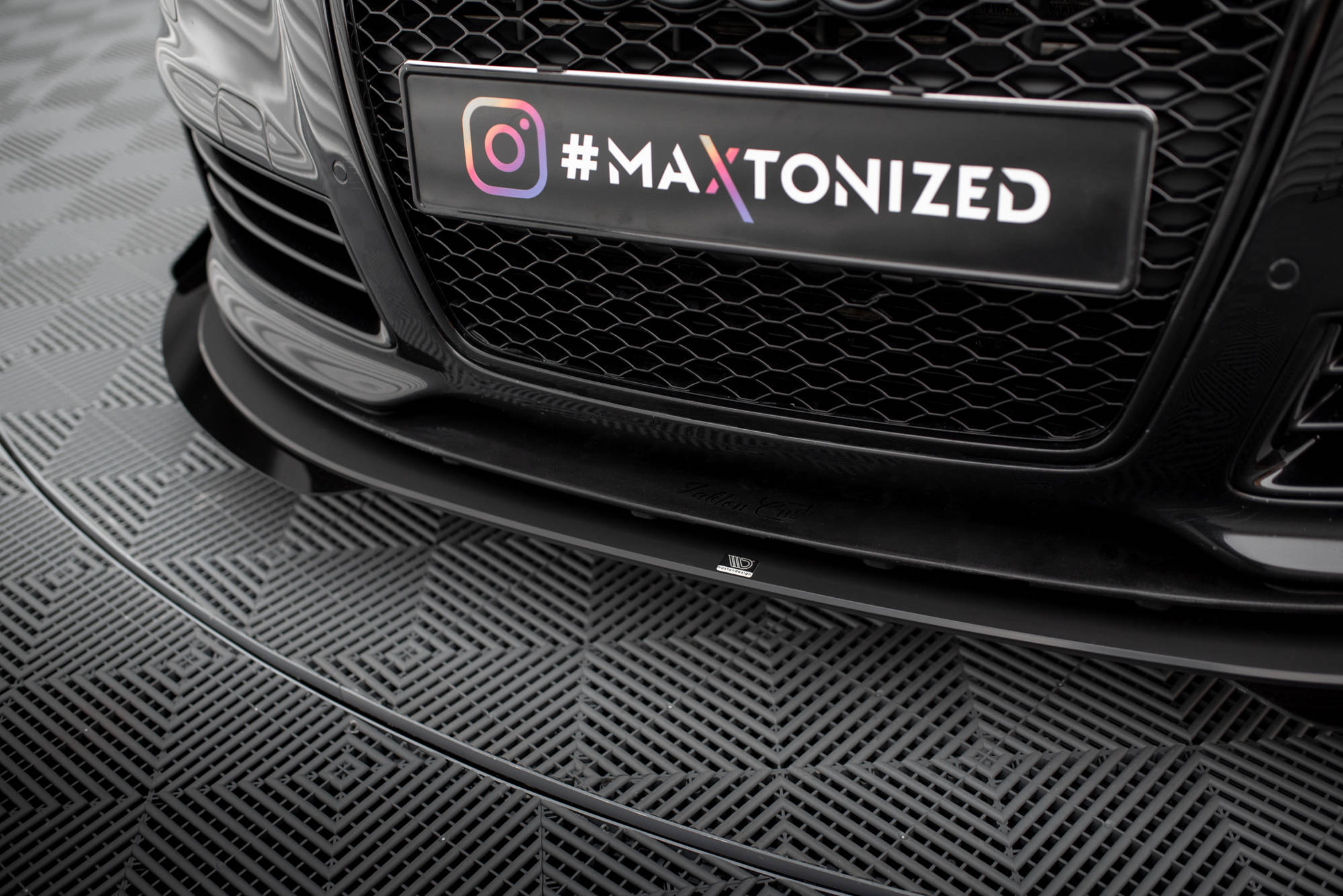 Maxton Design Street Pro Street+ Spoilerlippe Front Ansatz + Flaps passend für Audi RS6 Avant C6 schwarz Hochglanz