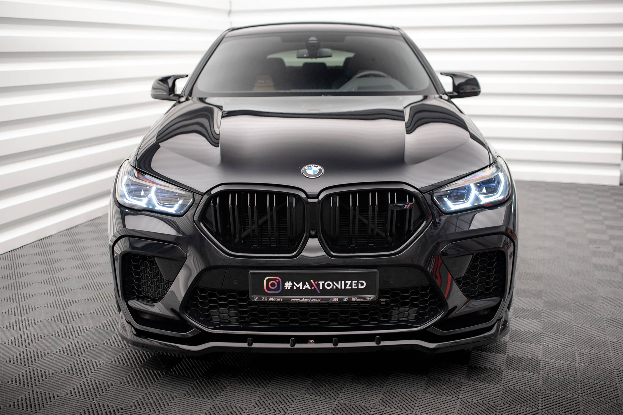 Maxton Design Street+ Spoilerlippe Front Ansatz V.1 passend für BMW X6 M F96 schwarz Hochglanz