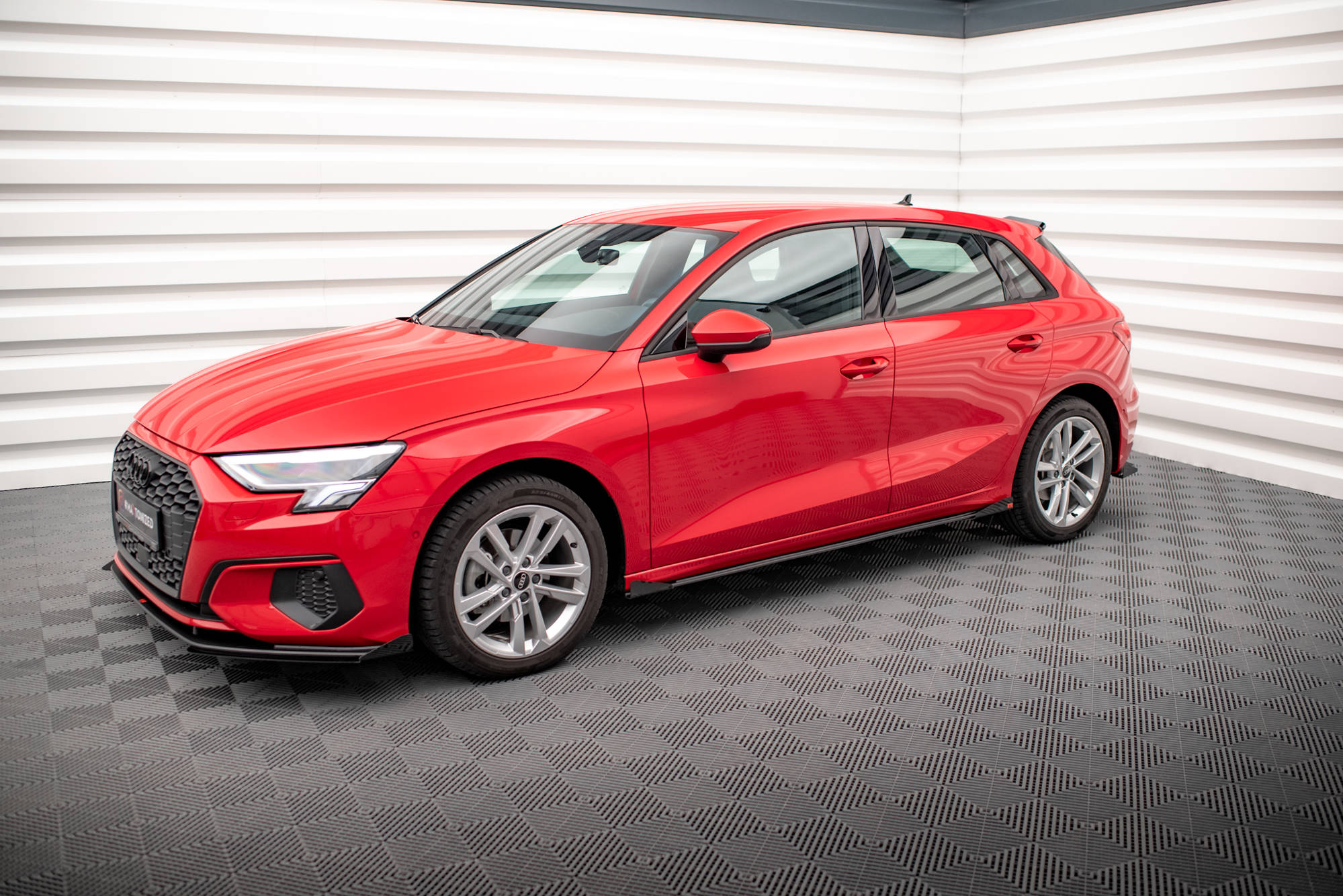 Maxton Design Seitenschweller Flaps passend für Audi A3 8Y schwarz Hochglanz