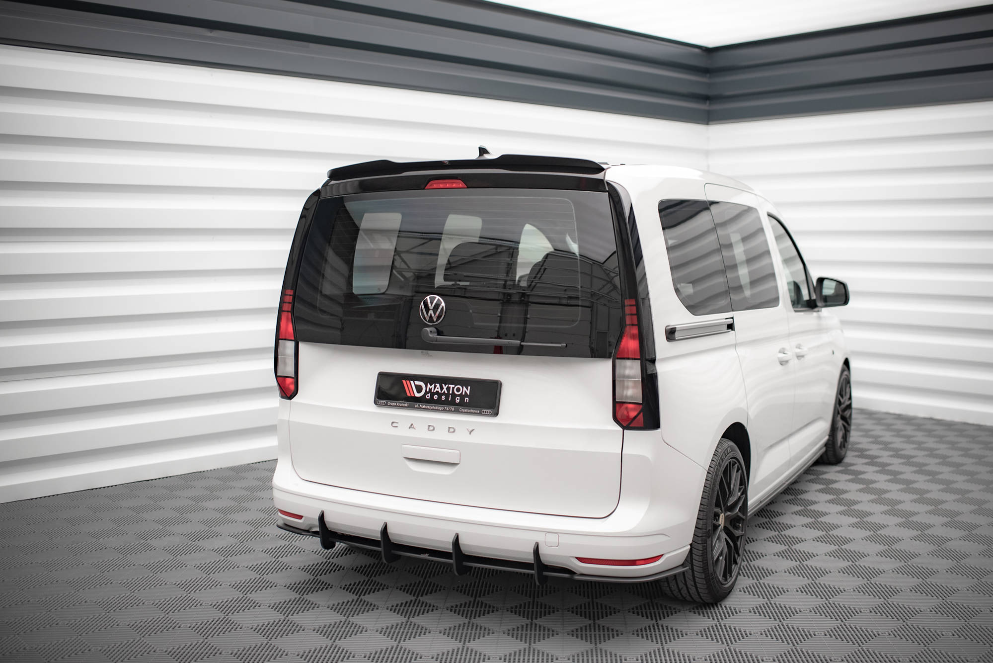 Maxton Design Street Pro Heckschürze passend für VW Caddy Mk5