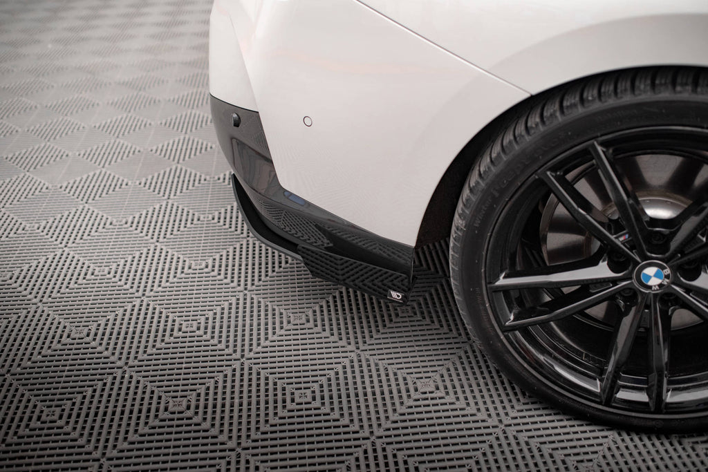 Maxton Design Hintere Seiten Flaps passend für BMW 2 Coupe M-Paket G42 schwarz Hochglanz