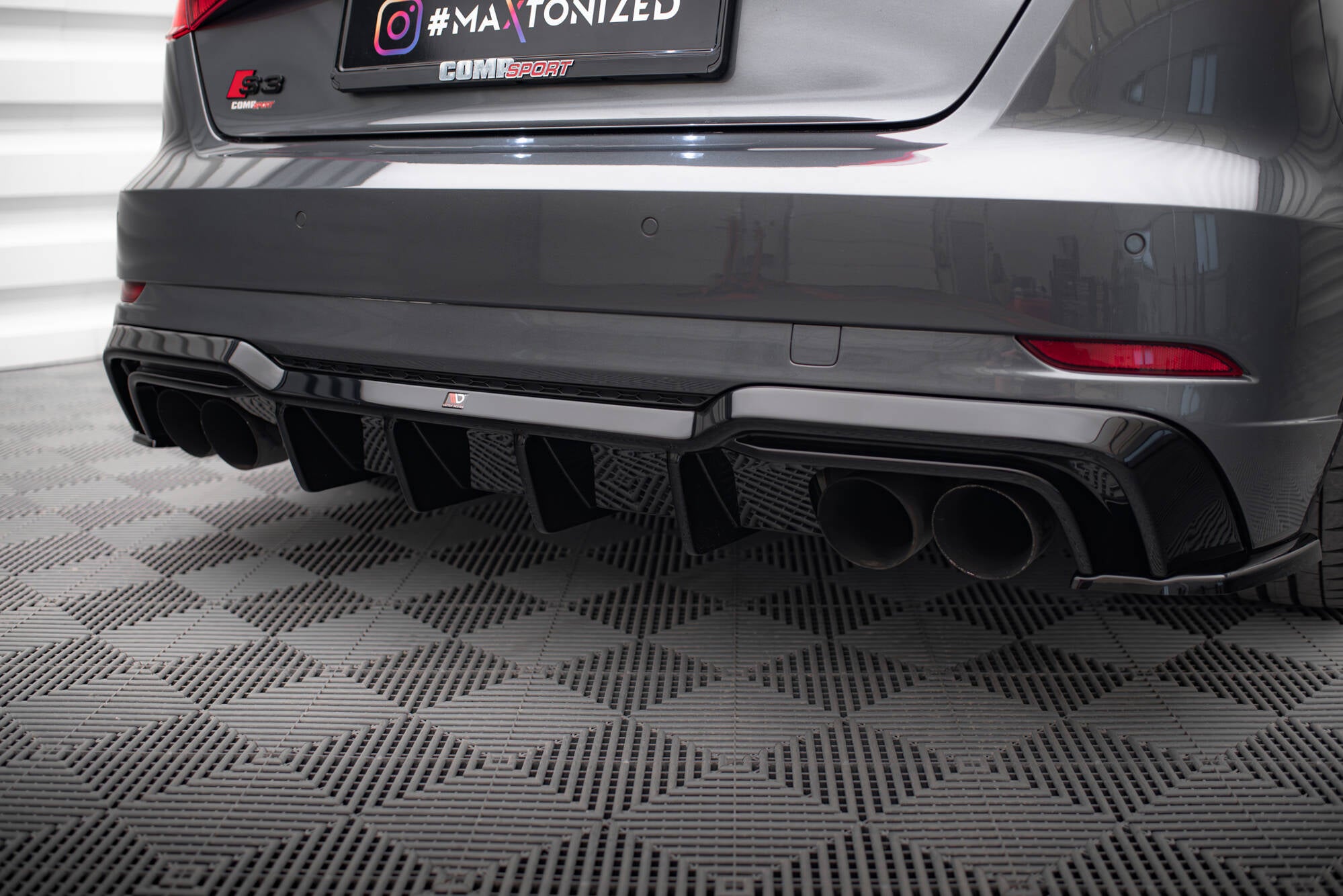 Maxton Design Diffusor Heck Ansatz passend für Audi S3 Sportback 8V Facelift