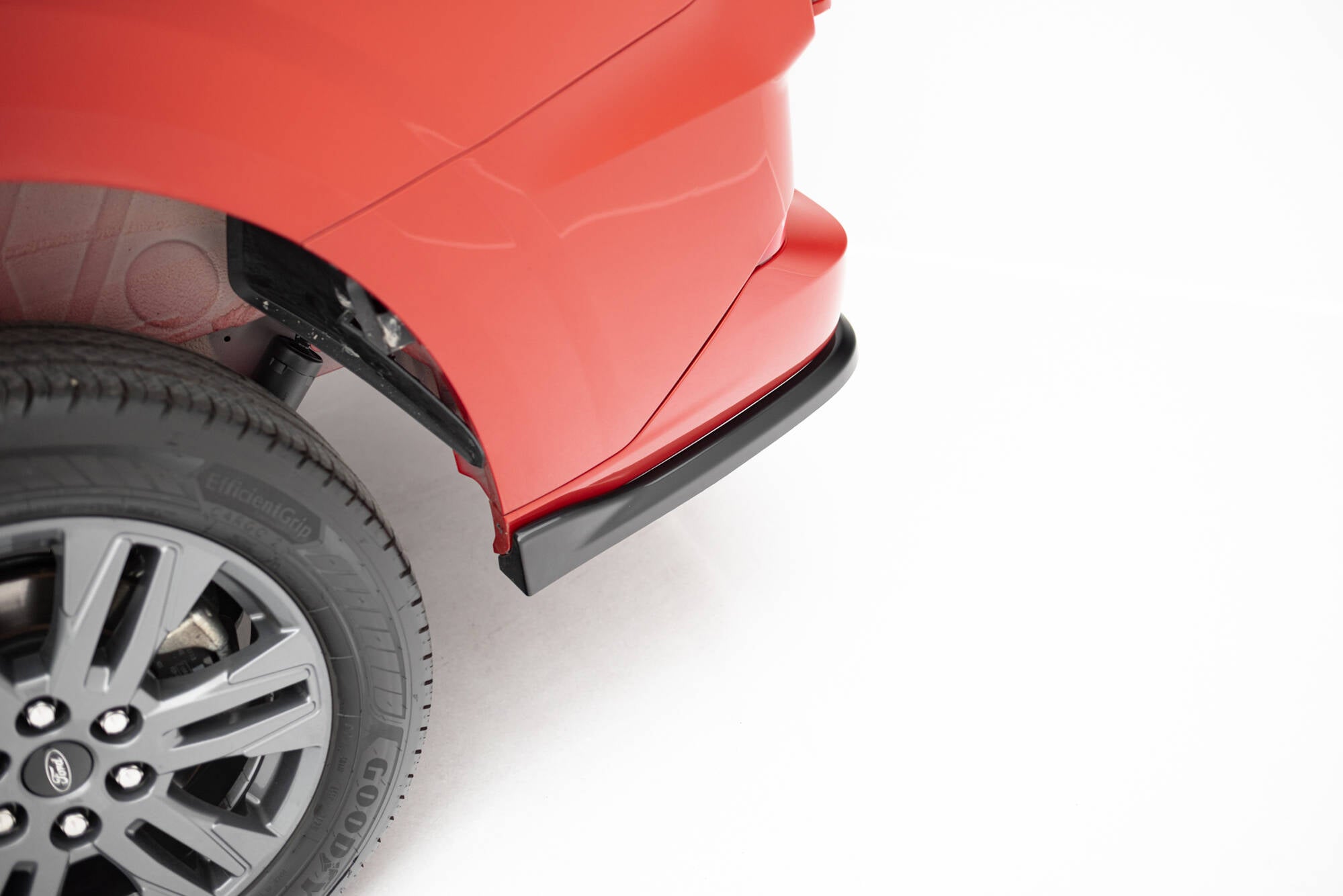 Maxton Design Street+ Mittlerer Diffusor RACE passend für Ford Transit Custom / Tourneo Custom Mk2 schwarz Hochglanz