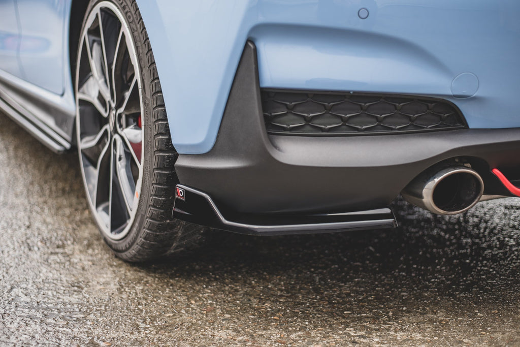 Maxton Design Heck Ansatz Flaps Diffusor V.3 passend für Hyundai I30 N Mk3 Hatchback schwarz Hochglanz