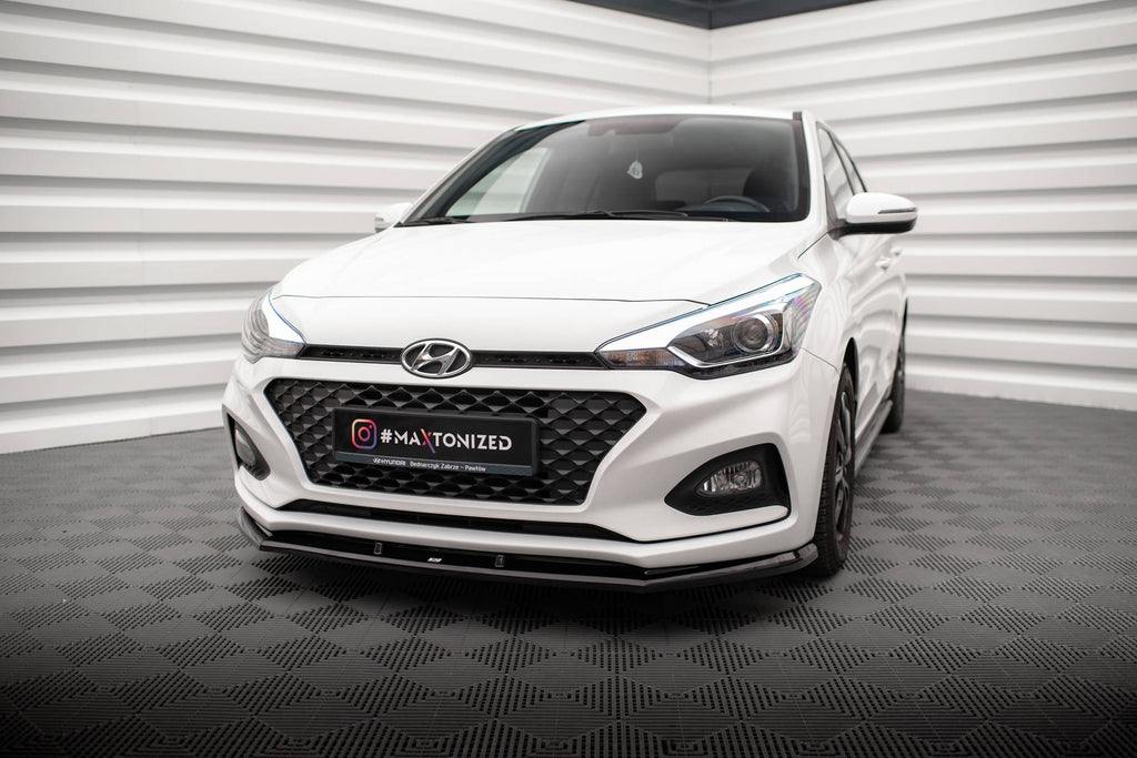 Maxton Design Street+ Spoilerlippe Front Ansatz V.1 passend für Hyundai I20 Mk2 Facelift schwarz Hochglanz