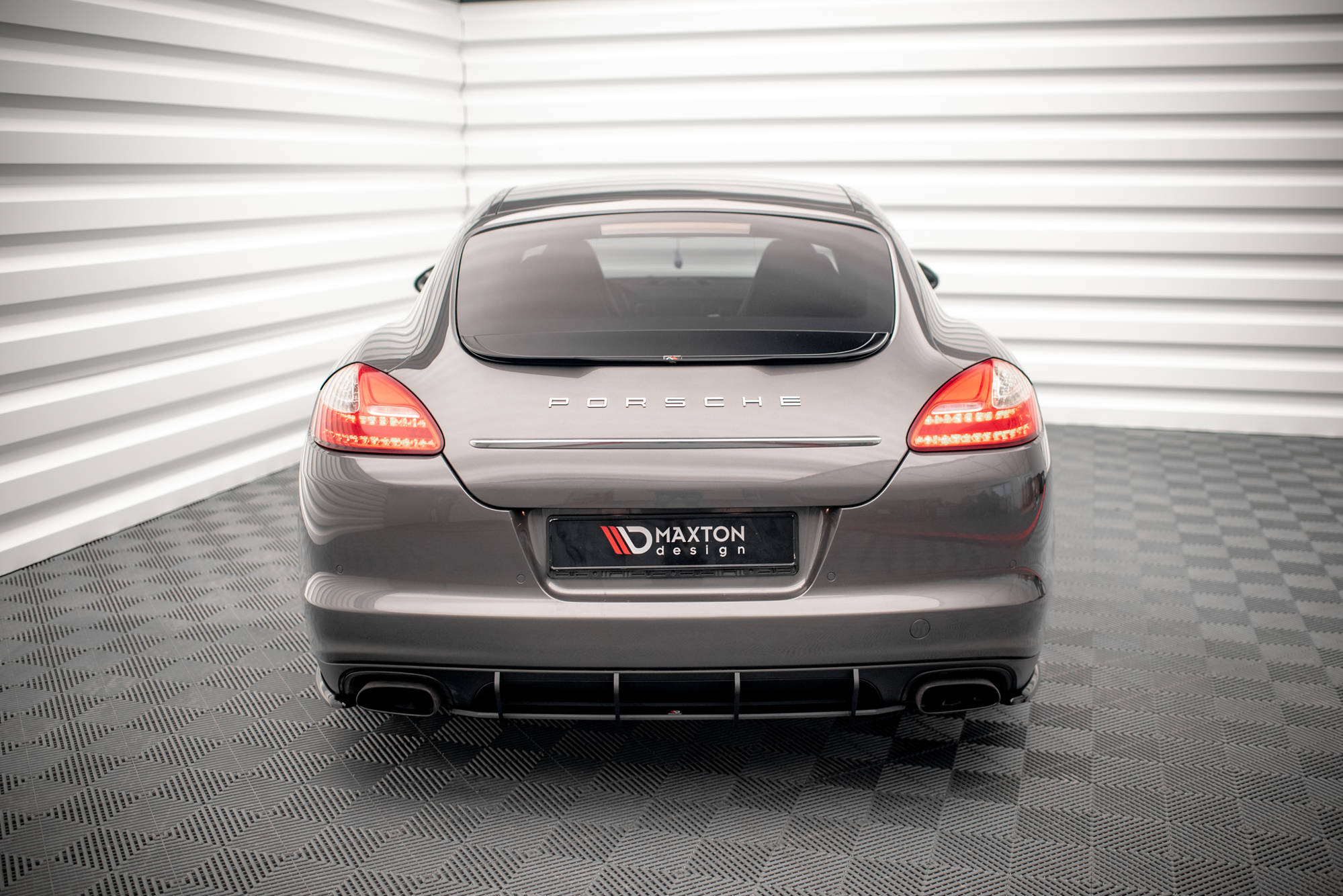 Maxton Design Street Pro Heckschürze passend für Porsche Panamera / Panamera Diesel 970