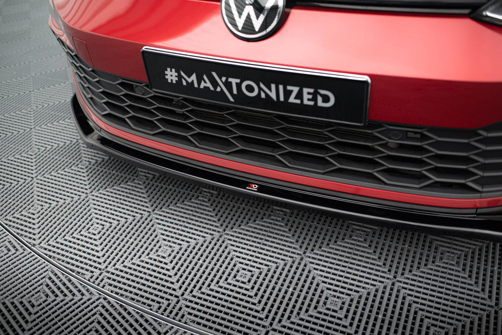 Maxton Design Street+ Spoilerlippe Front Ansatz V.4 passend für VW Golf GTI / GTE / GTD / R-Line Mk8 schwarz Hochglanz