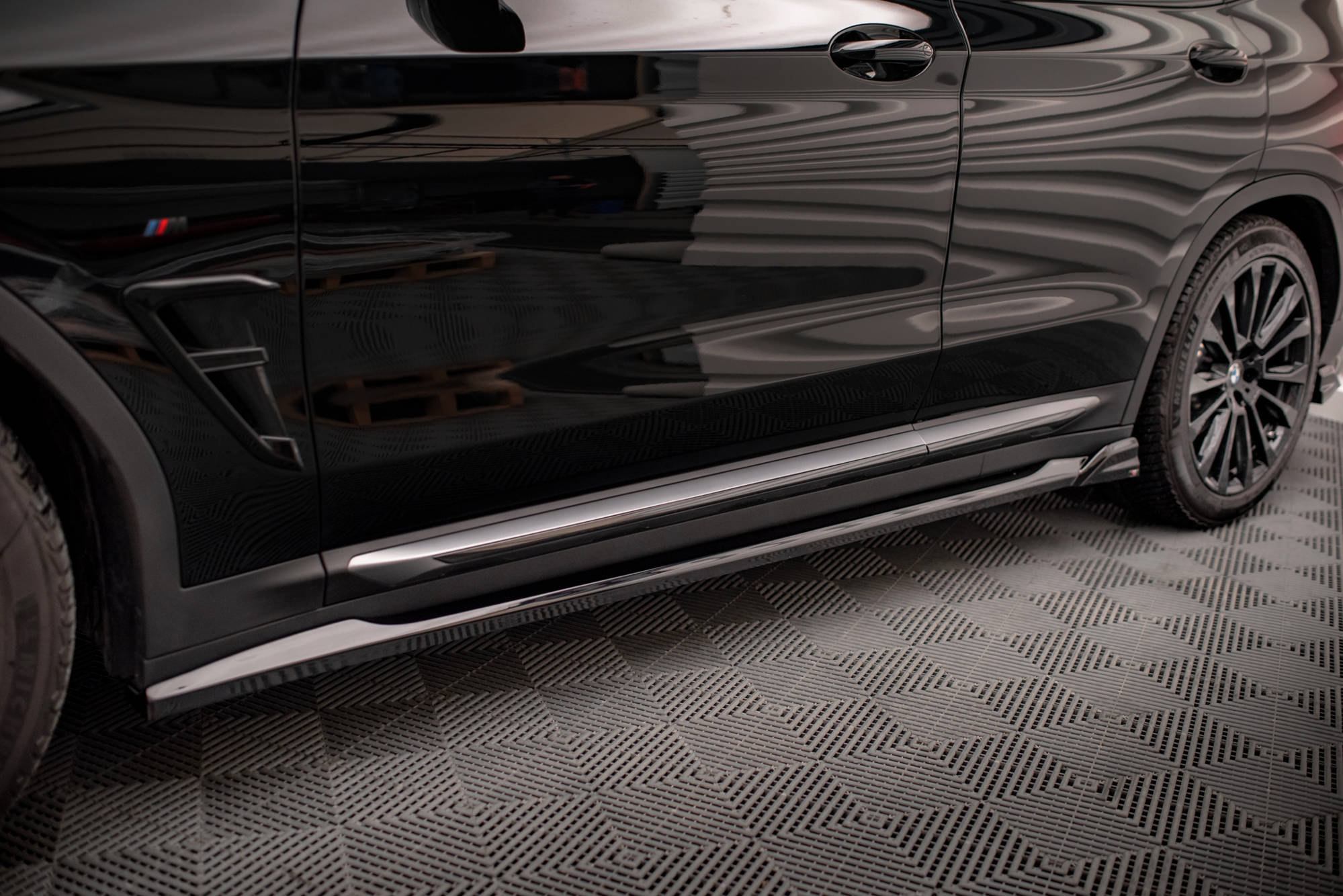 Maxton Design Street+ Seitenschweller Leisten passend für BMW X3 G01 schwarz Hochglanz
