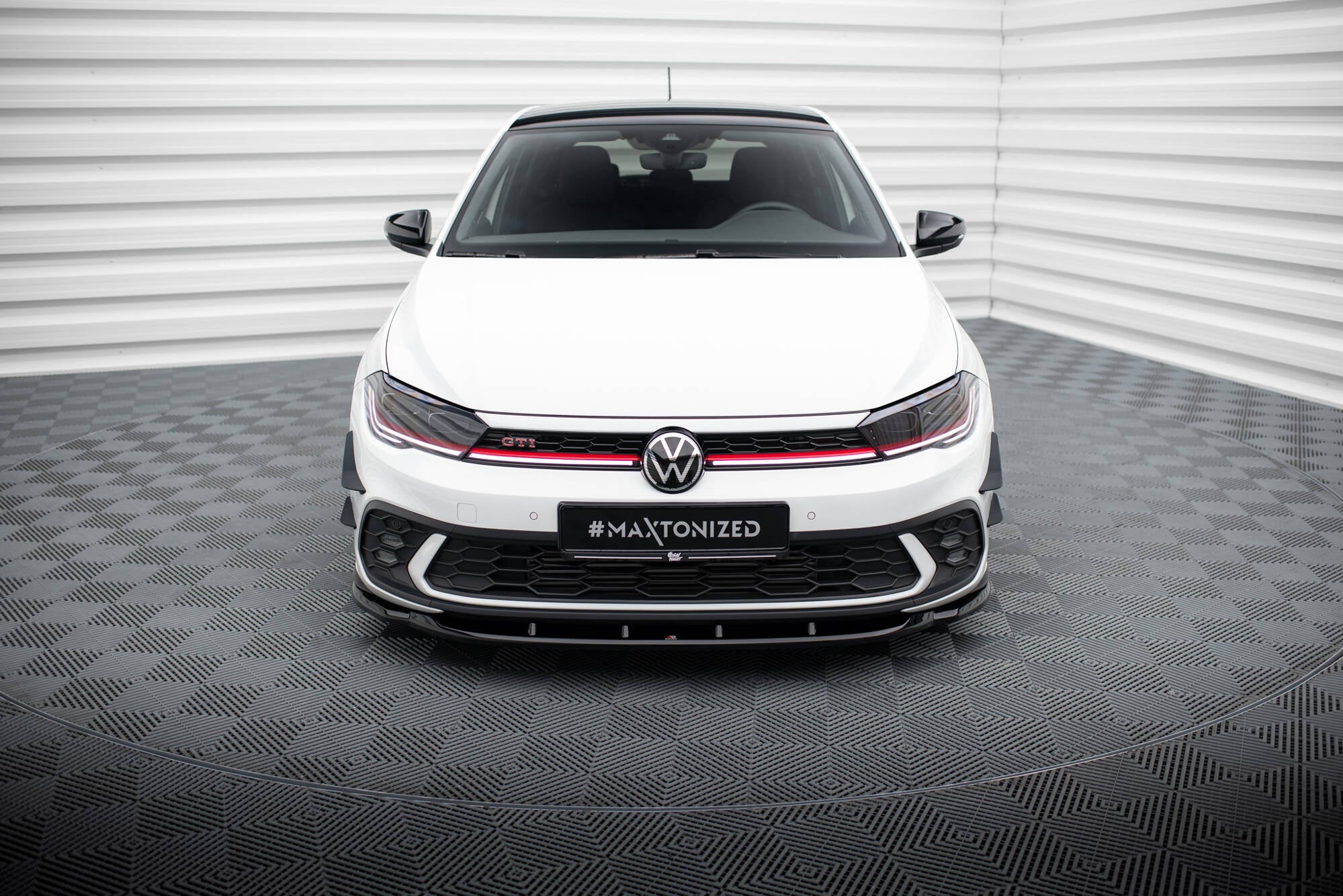Maxton Design Street+ Spoilerlippe Front Ansatz V.1 passend für VW Polo GTI Mk6 Facelift schwarz Hochglanz