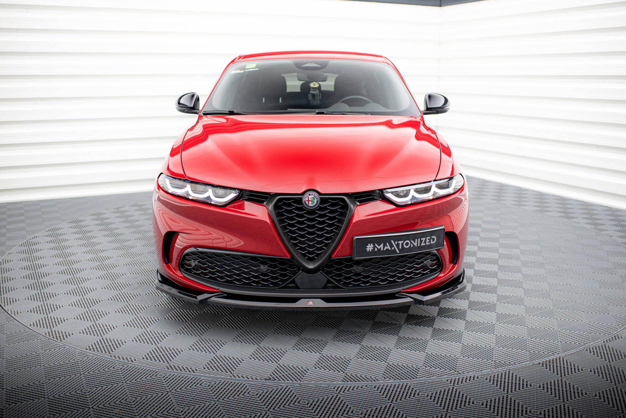 Maxton Design Street+ Spoilerlippe Front Ansatz V.1 passend für Alfa Romeo Tonale Mk1 schwarz Hochglanz