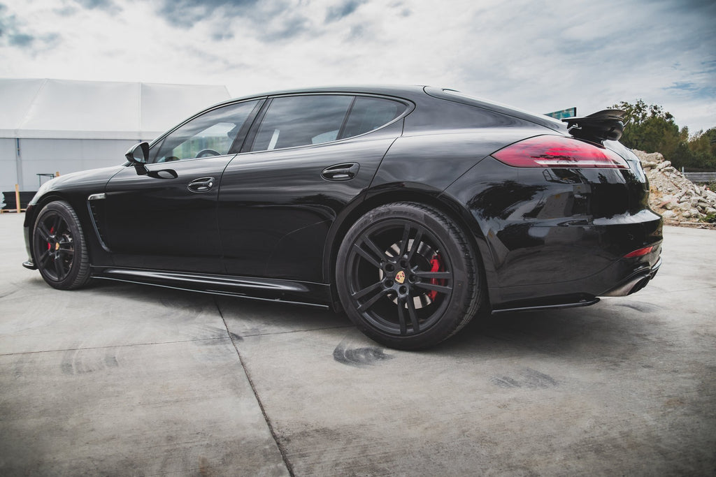 Maxton Design Heck Ansatz Flaps Diffusor für Porsche Panamera Turbo 970 Facelift Carbon Look