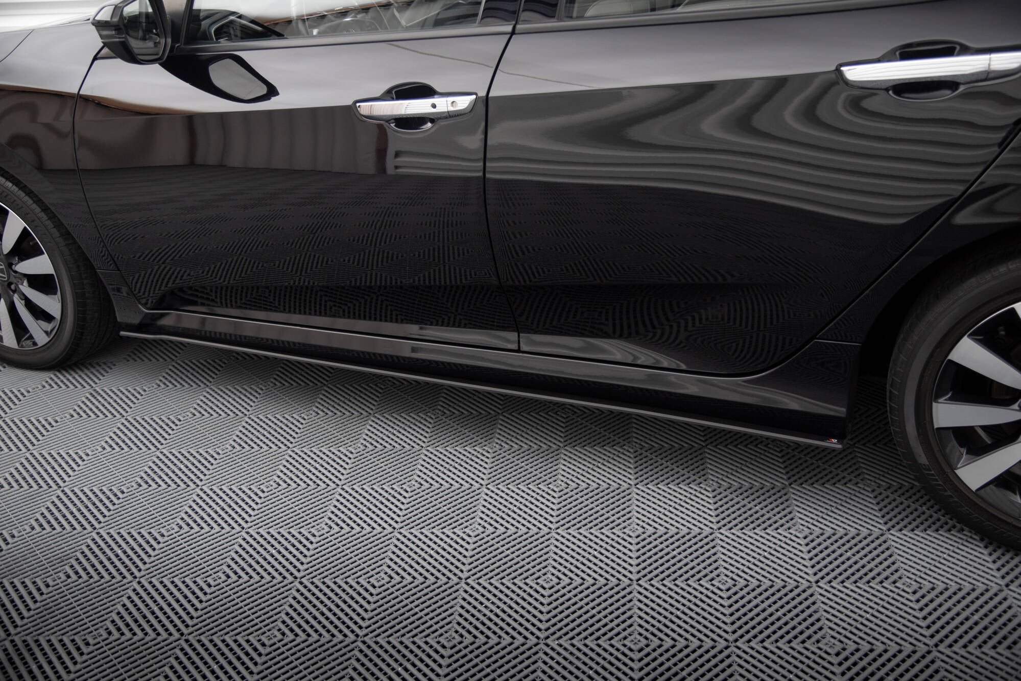Maxton Design Street Pro Street+ Seitenschweller Leisten passend für Honda Civic Mk10