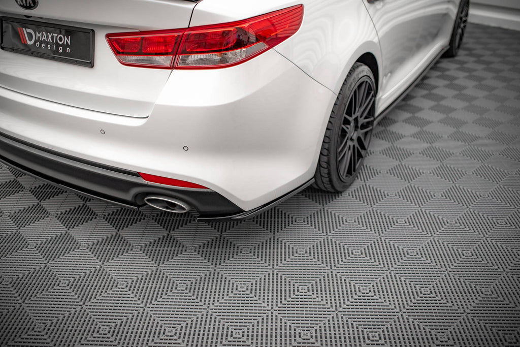 Maxton Design Heck Ansatz Flaps Diffusor passend für Kia Optima Mk4 schwarz Hochglanz