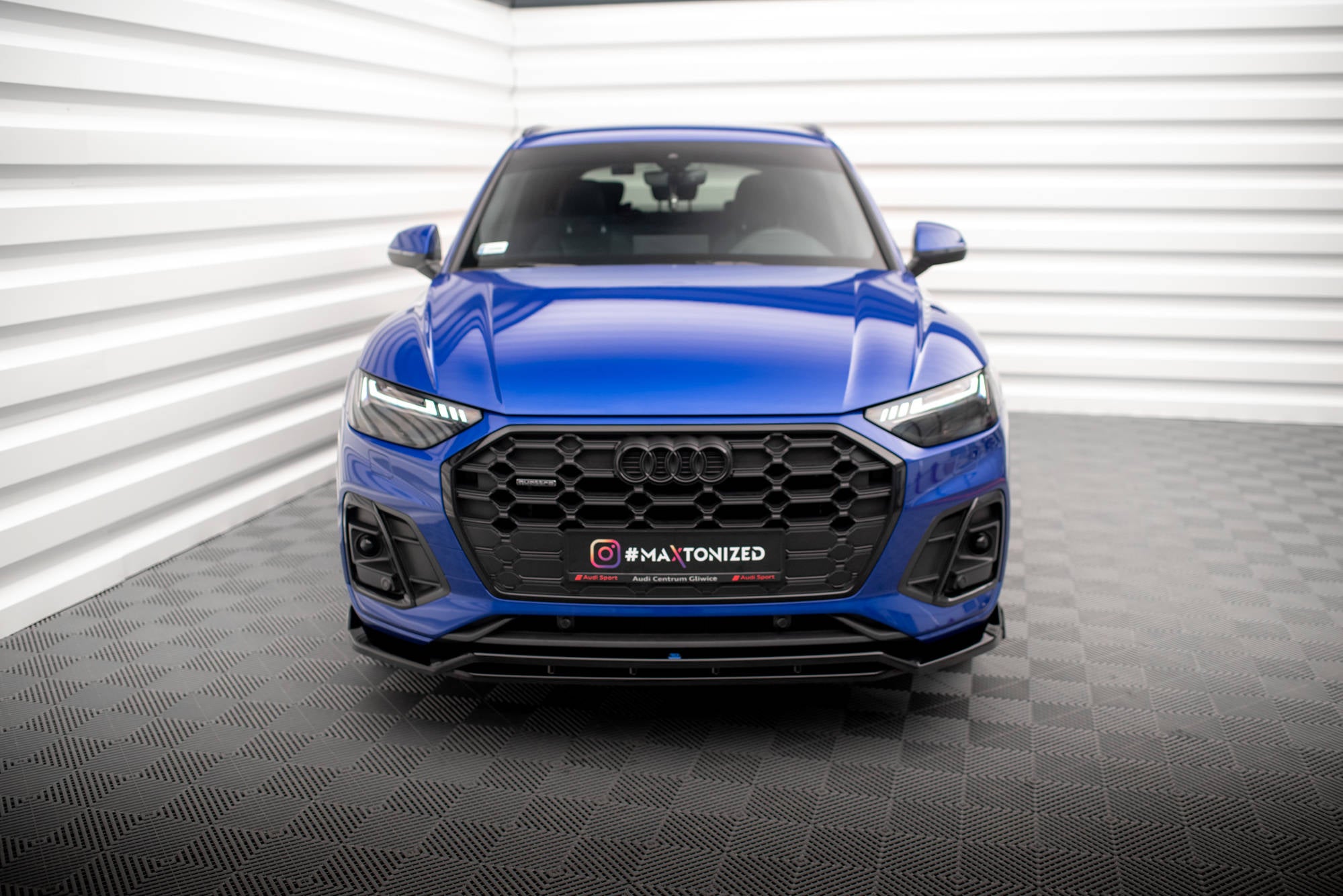 Maxton Design Street+ Spoilerlippe Front Ansatz V.1 passend für Audi SQ5 / Q5 S-Line SUV / Sportback Mk2 Facelift schwarz Hochglanz