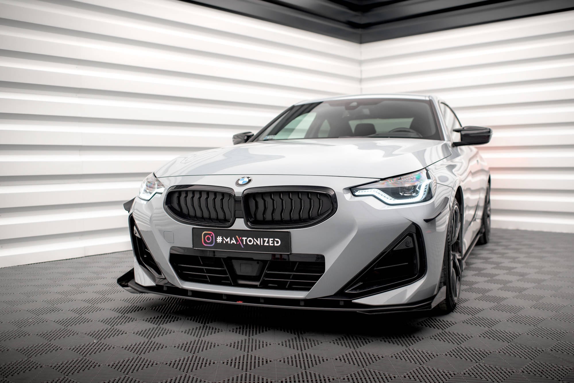 Maxton Design Street Pro Street+ Spoilerlippe Front Ansatz + Flaps passend für BMW 2 Coupe M-Paket / M240i G42 schwarz Hochglanz