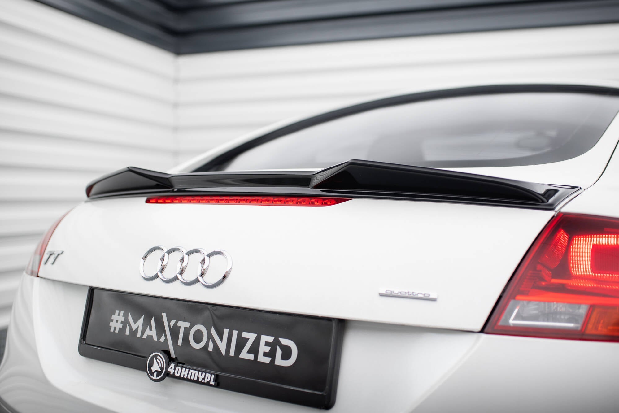 Maxton Design Spoiler CAP 3D passend für Audi TT 8J schwarz Hochglanz