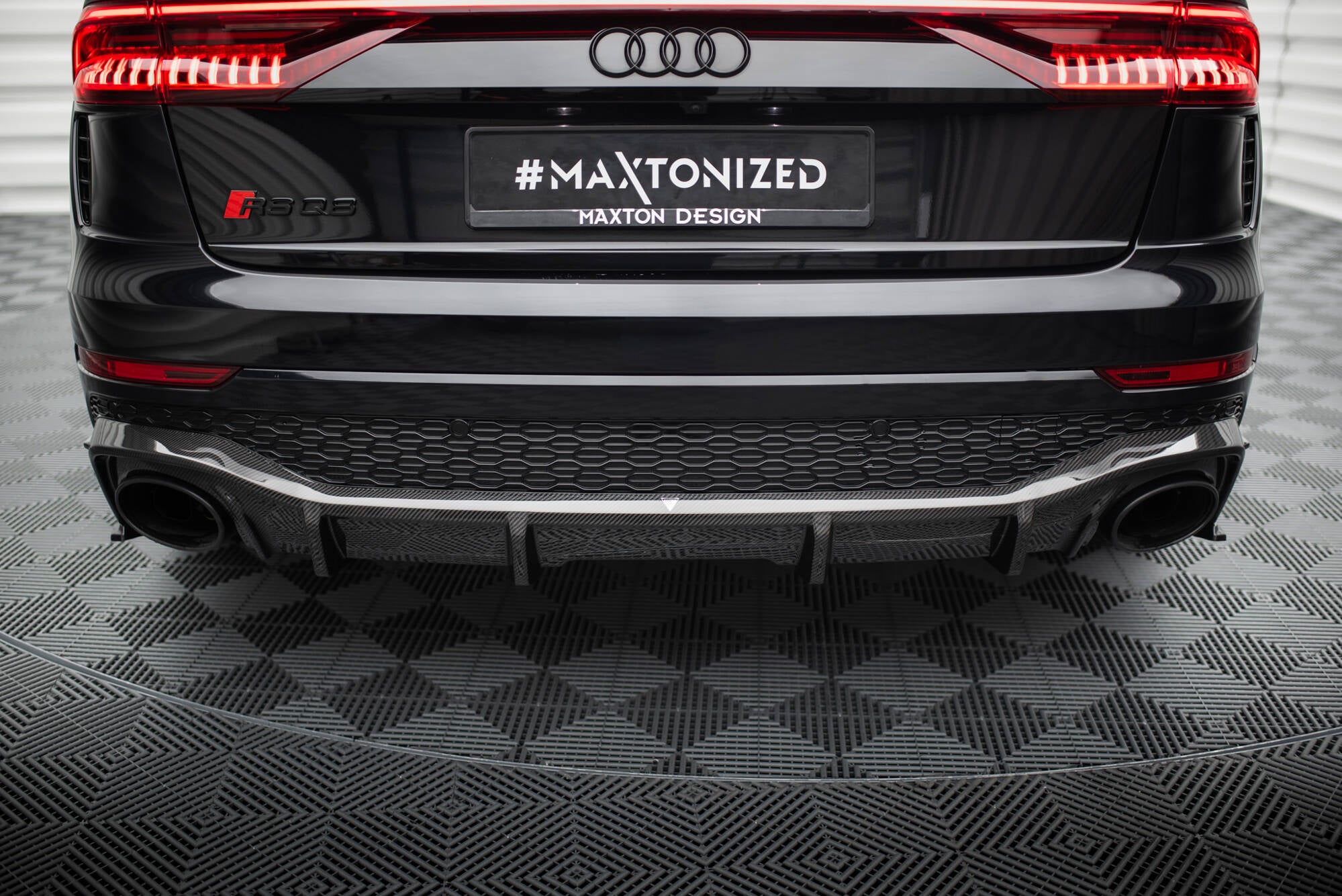 Maxton Design Prepreg Carbon Fiber Diffusor Heck Ansatz passend für Audi RSQ8 Mk1