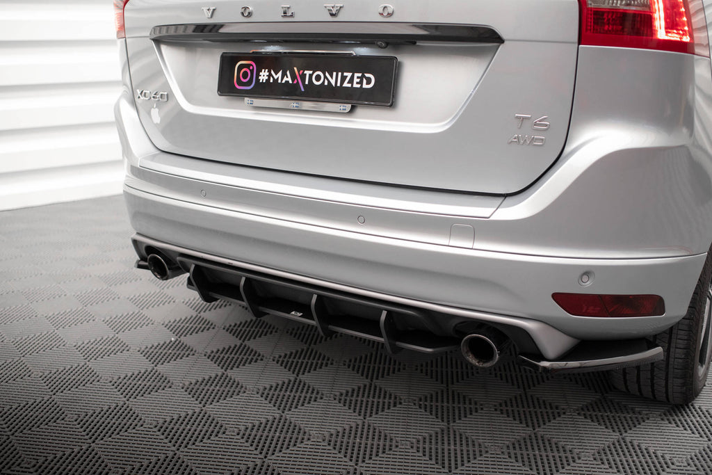 Maxton Design Street Pro Heckschürze passend für Volvo XC60 R-Design Mk1 Facelift