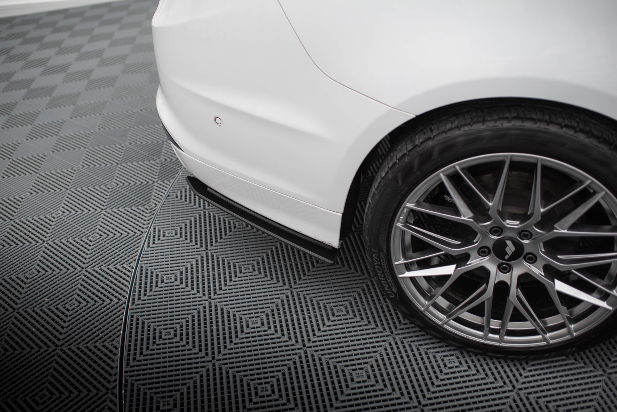 Maxton Design Street Pro Heck Ansatz Flaps Diffusor passend für Ford Mondeo Sport Mk5 Facelift / Fusion Sport Mk2 Facelift