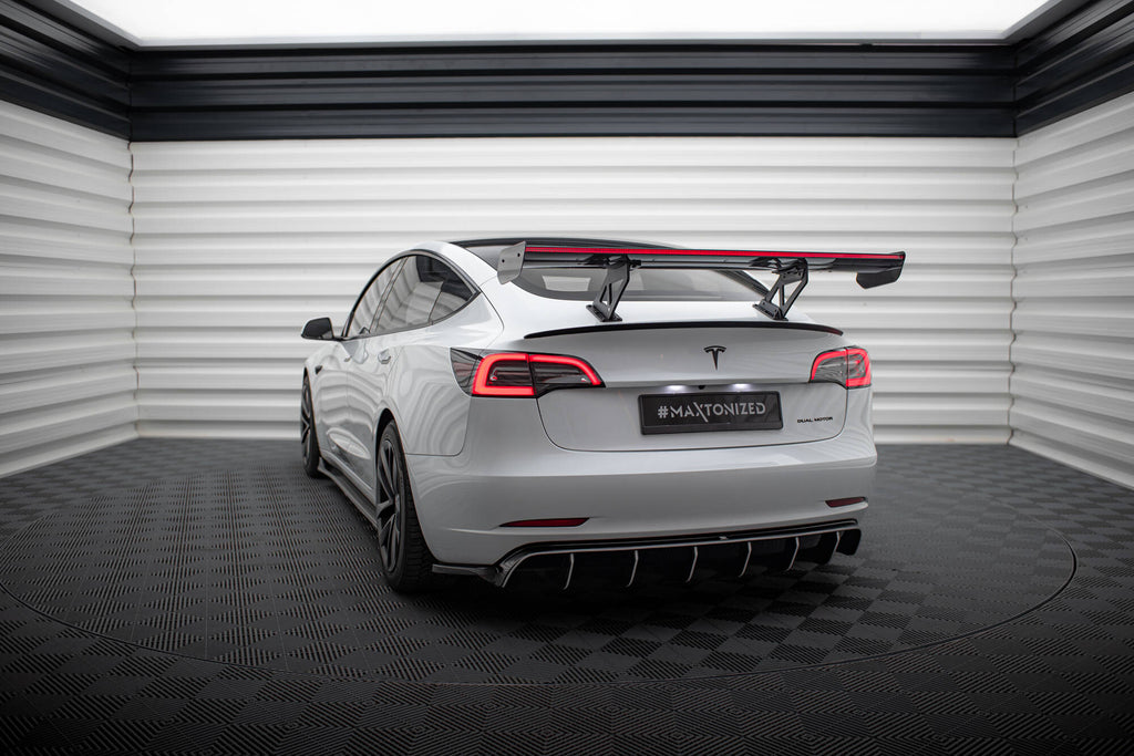 Maxton Design Carbon Spoiler + LED Tesla Model 3 für Tesla Model 3 Mk1