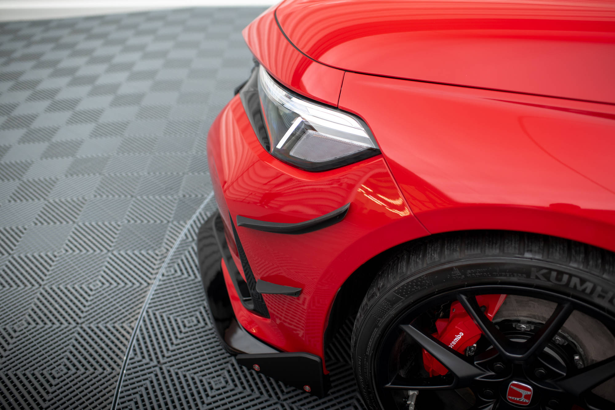 Maxton Design Stoßstangen Flaps Wings vorne Canards passend für Honda Civic Type-R Mk 11