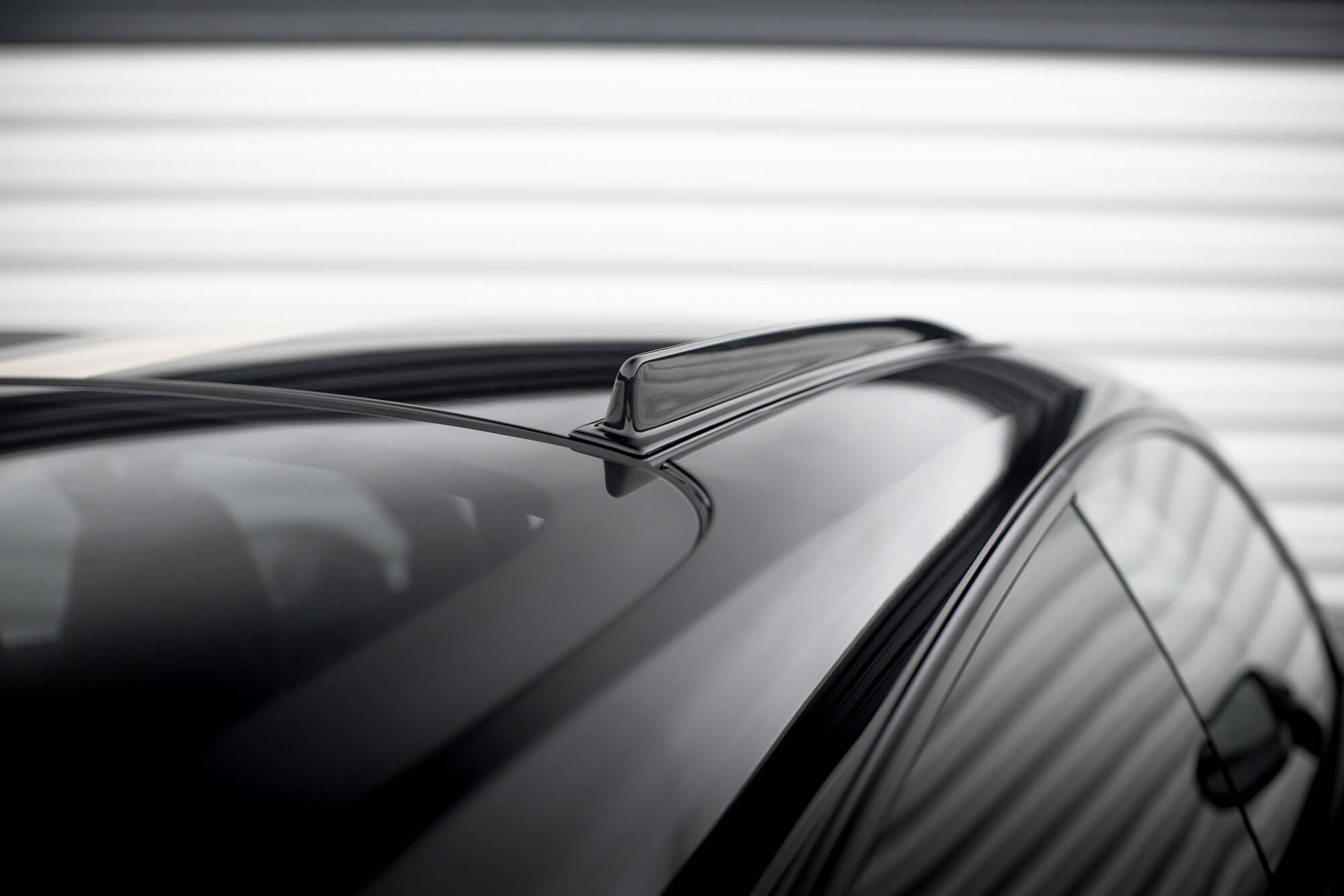 Maxton Design Kurze Dachschienen Porsche 911 992 GT3 schwarz Hochglanz für Porsche 911 992