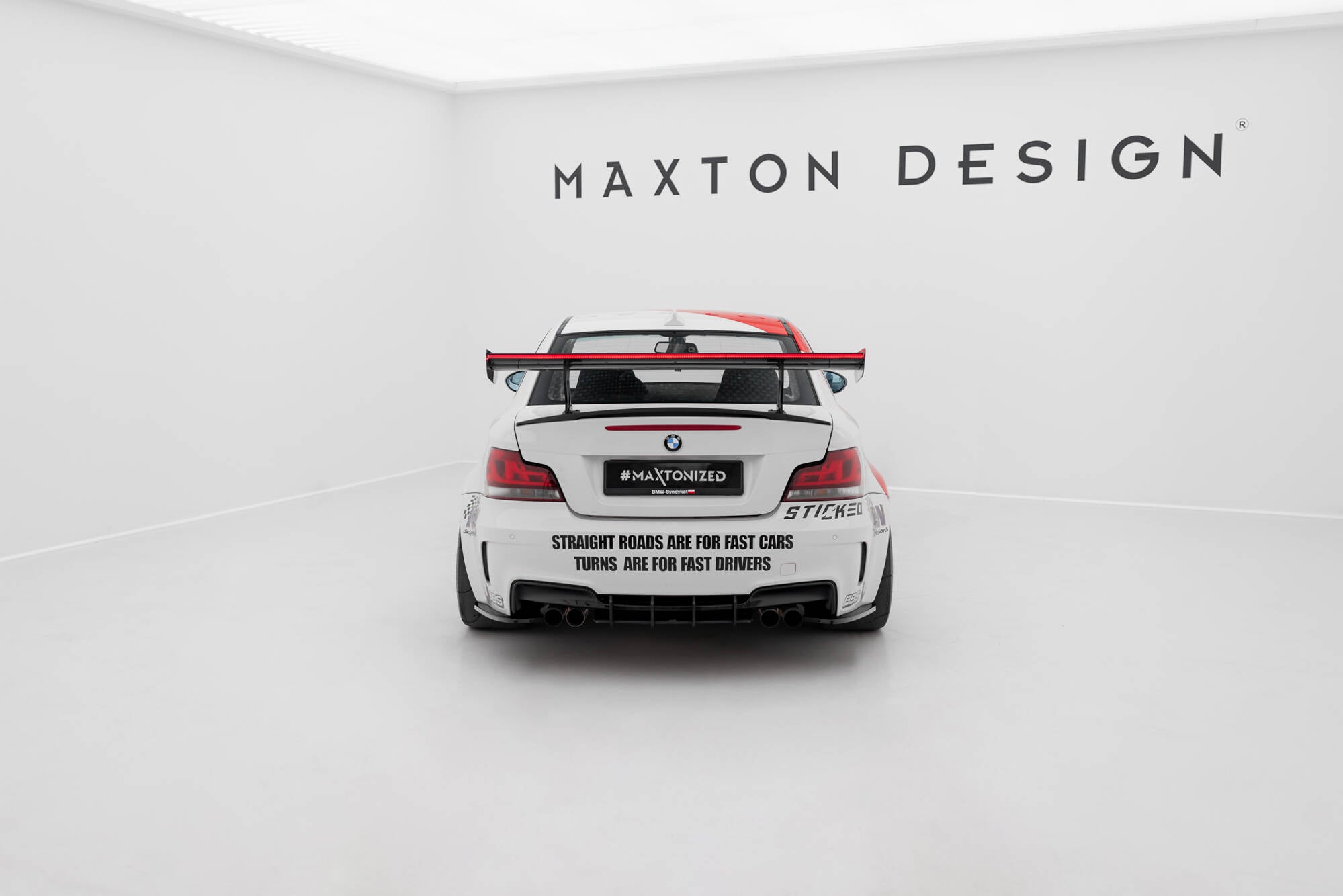 Maxton Design Carbon Spoiler With Internal Brackets Uprights V.1 + LED BMW 1er M E82 für BMW M1 E82