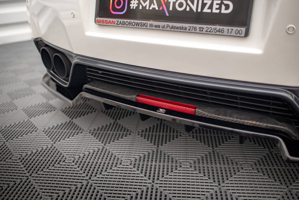 Maxton Design Street+ Mittlerer Diffusor RACE passend für Nissan GTR R35 Facelift schwarz Hochglanz