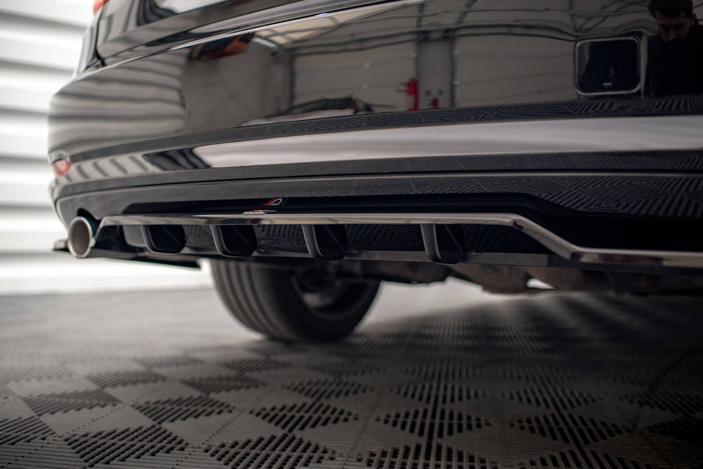 Maxton Design Street+ Mittlerer Diffusor RACE passend für BMW 3er GT F34 schwarz Hochglanz
