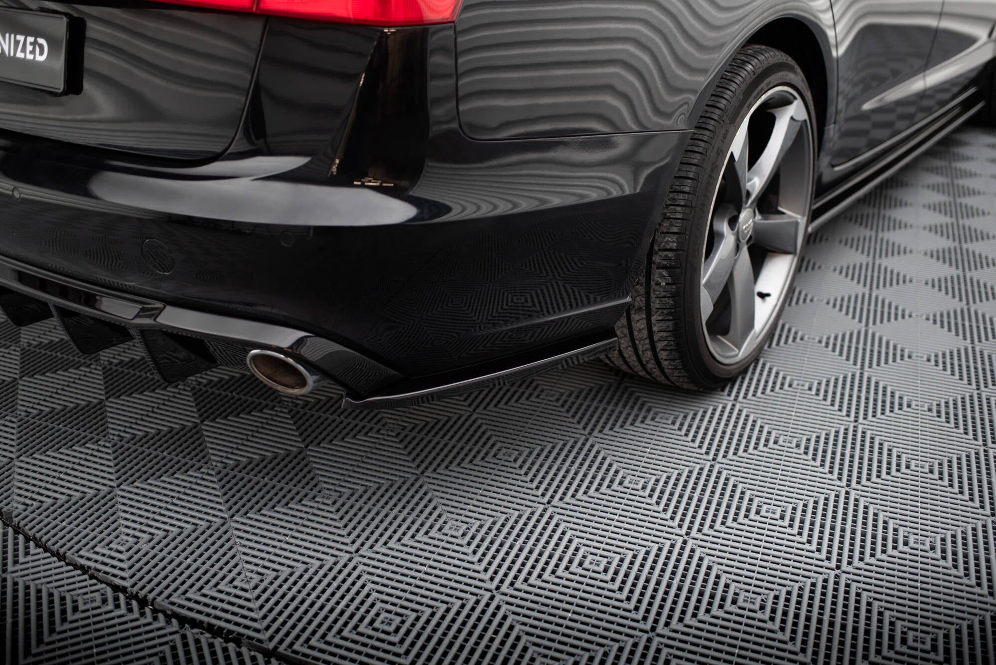 Maxton Design Heck Ansatz Flaps Diffusor V.3 passend für Audi A6 Avant / Limousine C7 schwarz Hochglanz