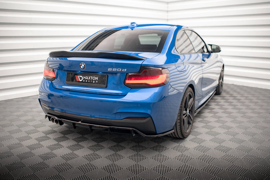 Maxton Design Street+ Mittlerer Diffusor RACE passend für BMW 2 M-Paket F22 schwarz Hochglanz