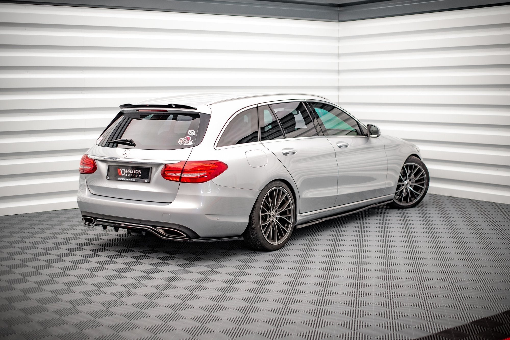 Maxton Design Street+ Seitenschweller Leisten passend für Mercedes-Benz C W205 schwarz Hochglanz