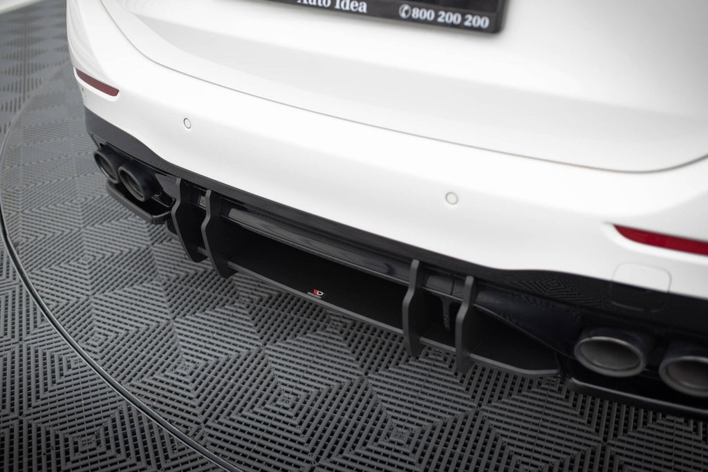 Maxton Design Street Pro Heckschürze passend für Mercedes-AMG C 43 W206