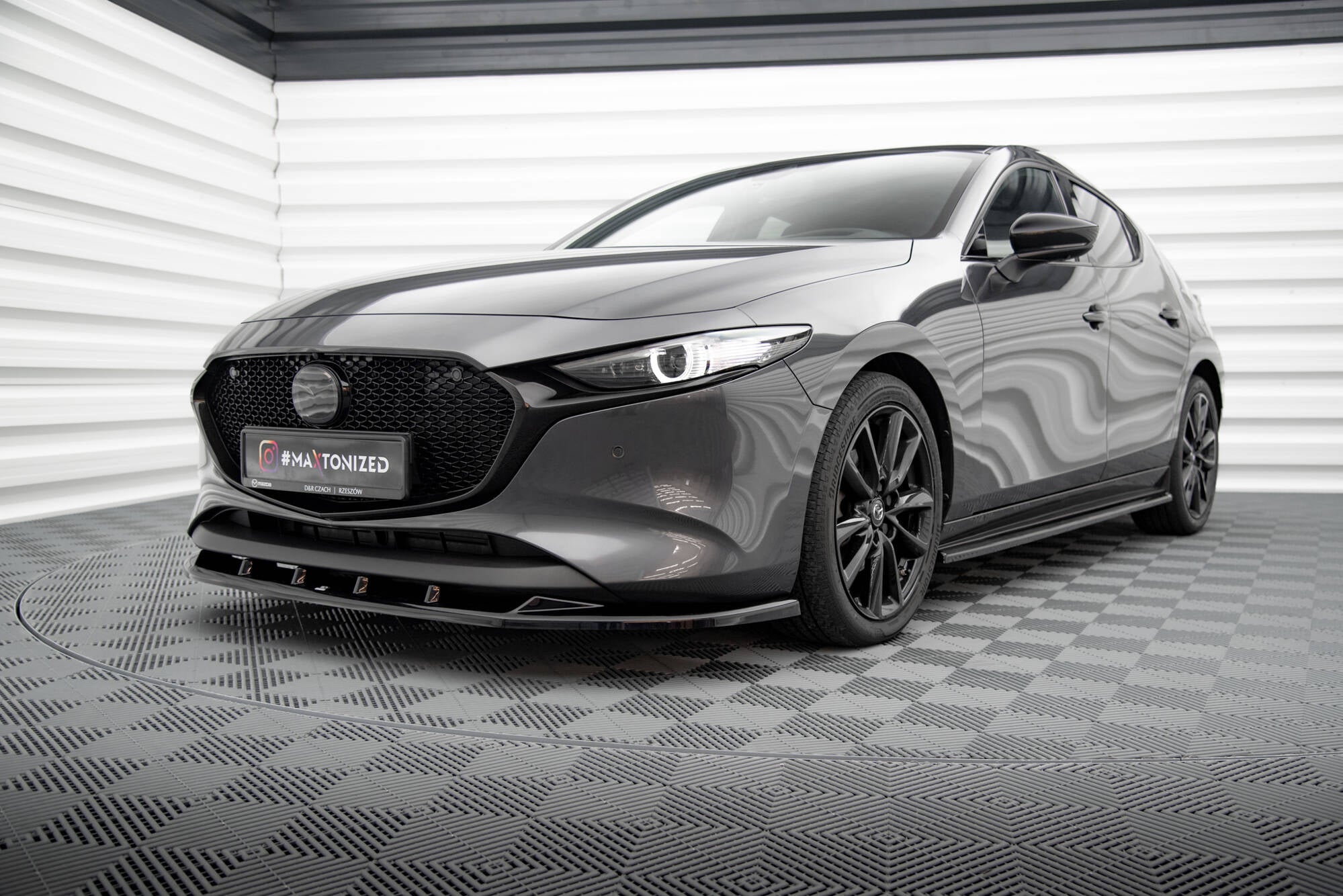 Maxton Design Street+ Seitenschweller Leisten passend für Mazda 3 Mk4 schwarz Hochglanz