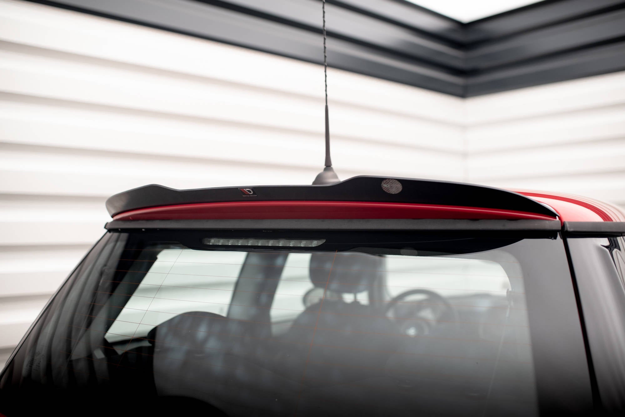 Maxton Design Spoiler CAP passend für Mini One R56 schwarz Hochglanz