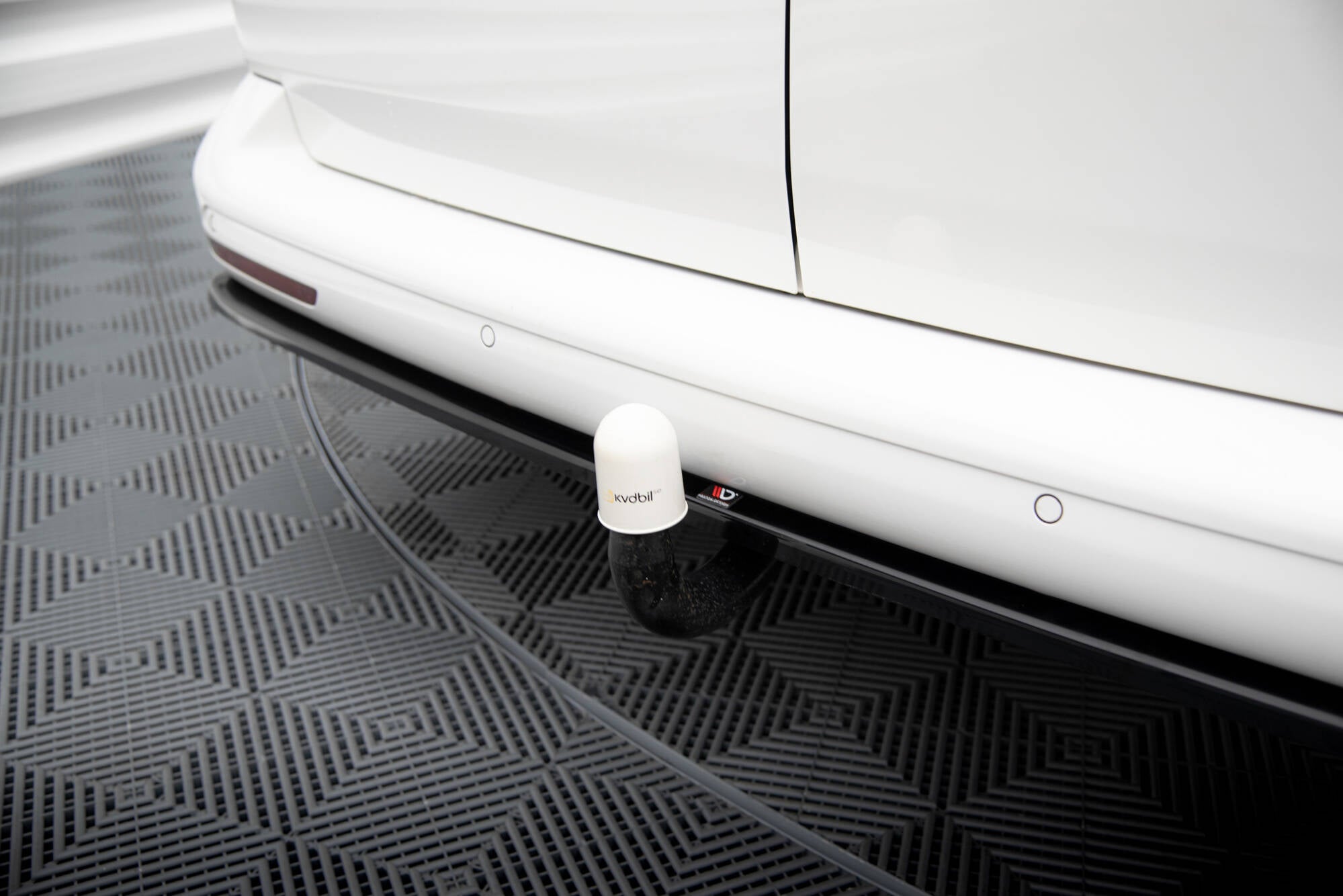 Maxton Design Heckansatz VW T6 / T6.1 Long schwarz Hochglanz für Volkswagen T6.1
