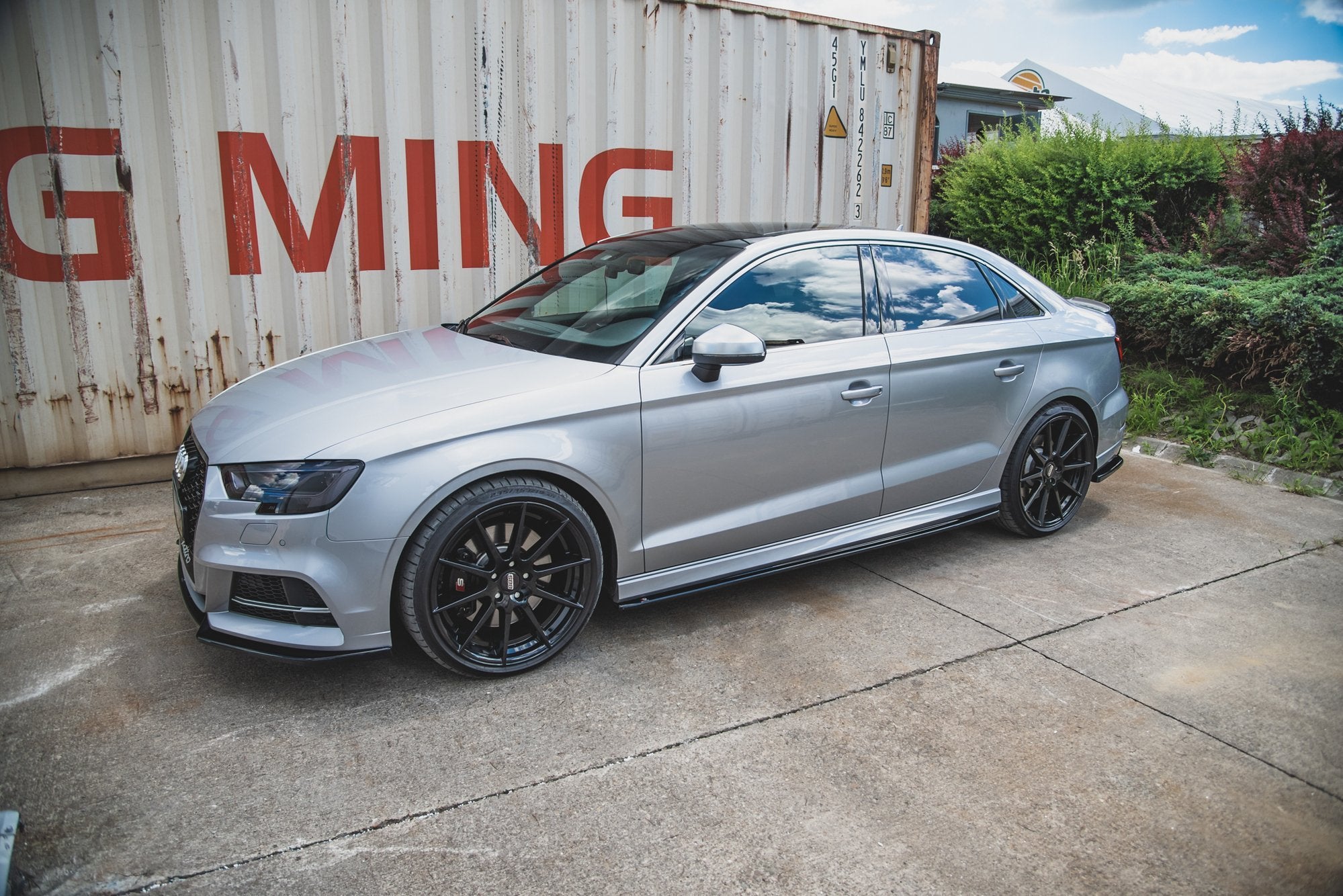 Maxton Design Seitenschweller Ansatz für V.2 für Audi S3 / A3 S-Line Limousine 8V Facelift schwarz matt
