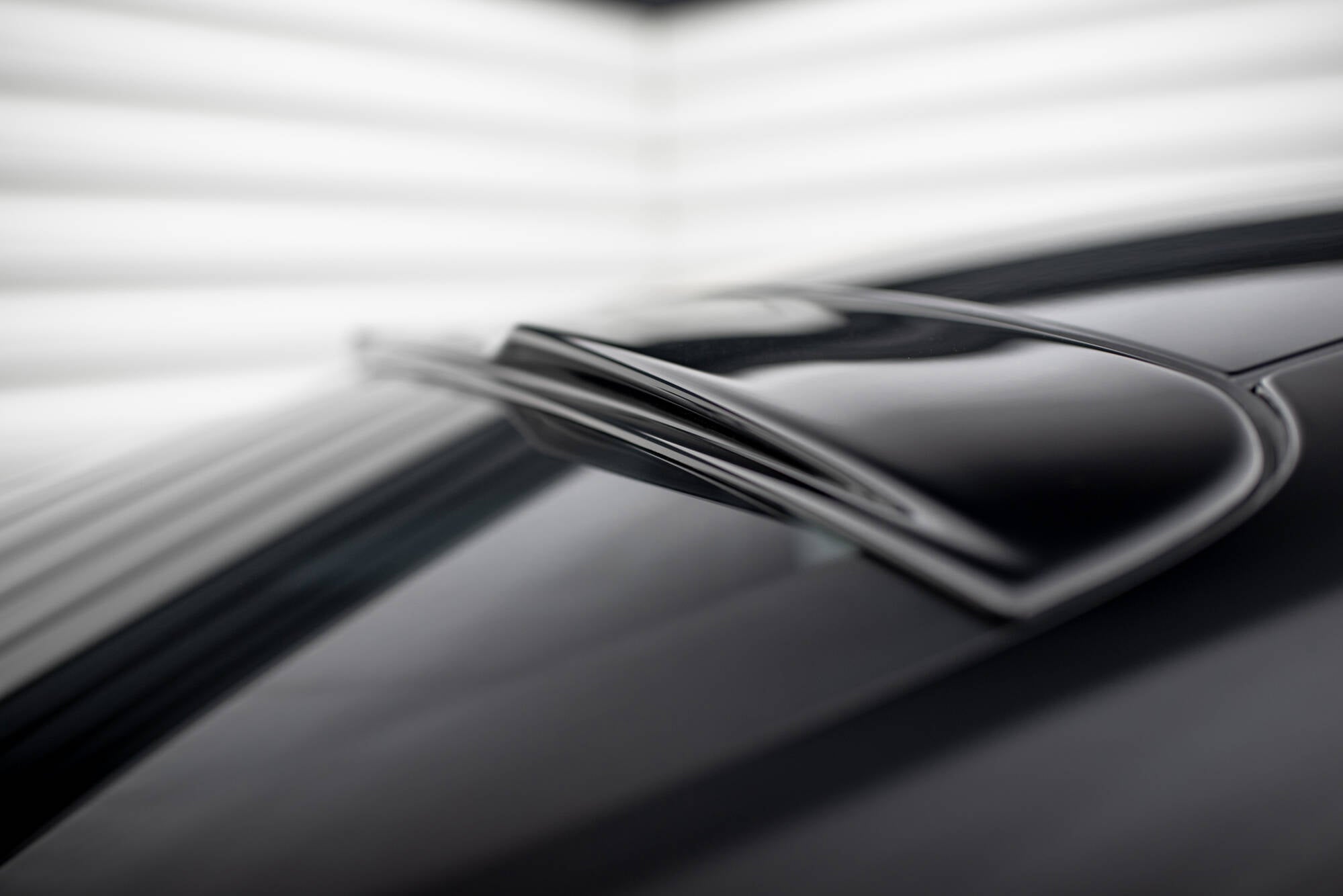 Maxton Design Heckscheiben Spoiler passend für Porsche 911 992 GT3 schwarz Hochglanz