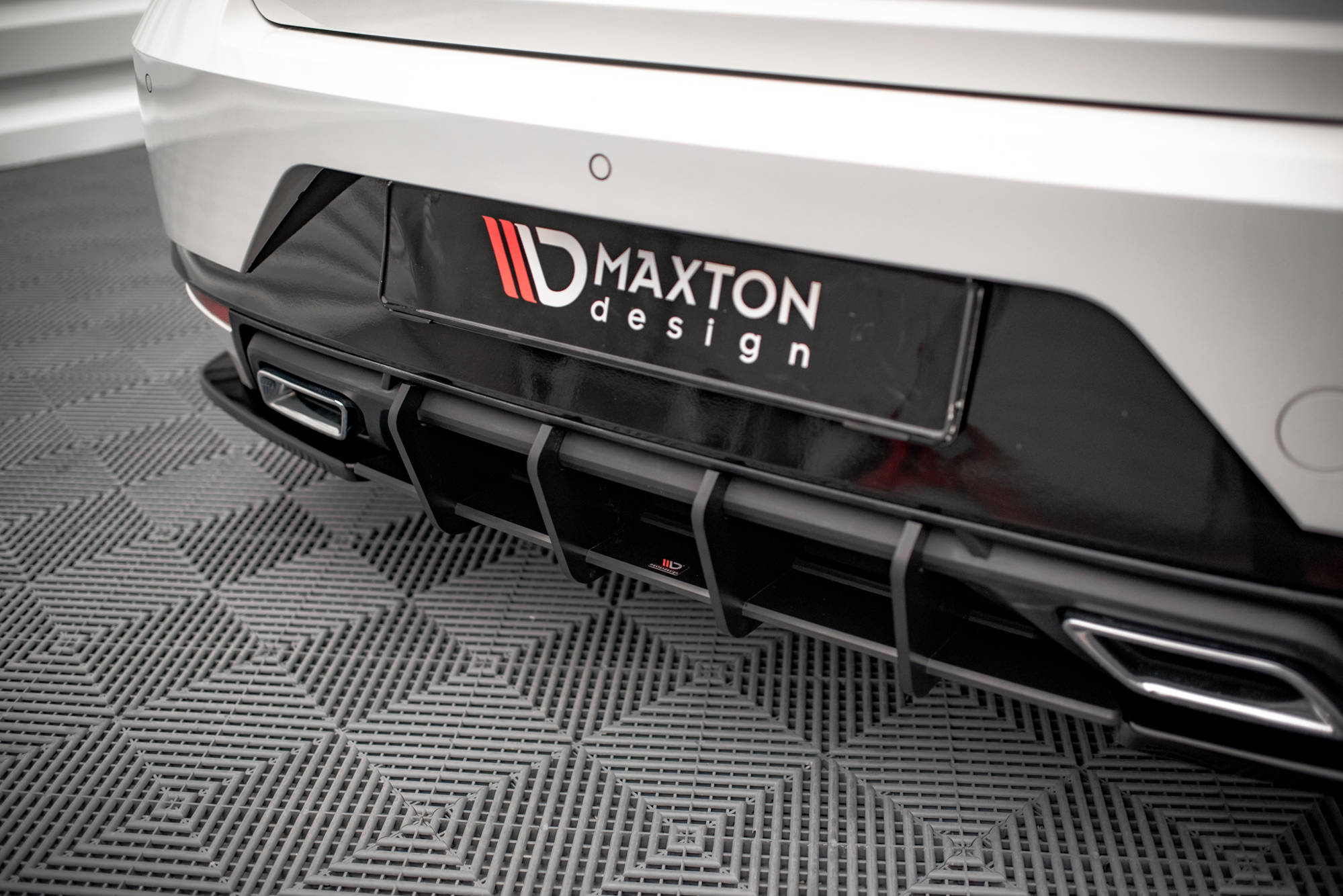 Maxton Design Street Pro Heckschürze passend für Seat Ibiza FR/ Standard Mk5