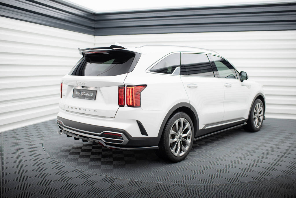 Maxton Design Street+ Mittlerer Diffusor RACE passend für Kia Sorento Mk4 schwarz Hochglanz