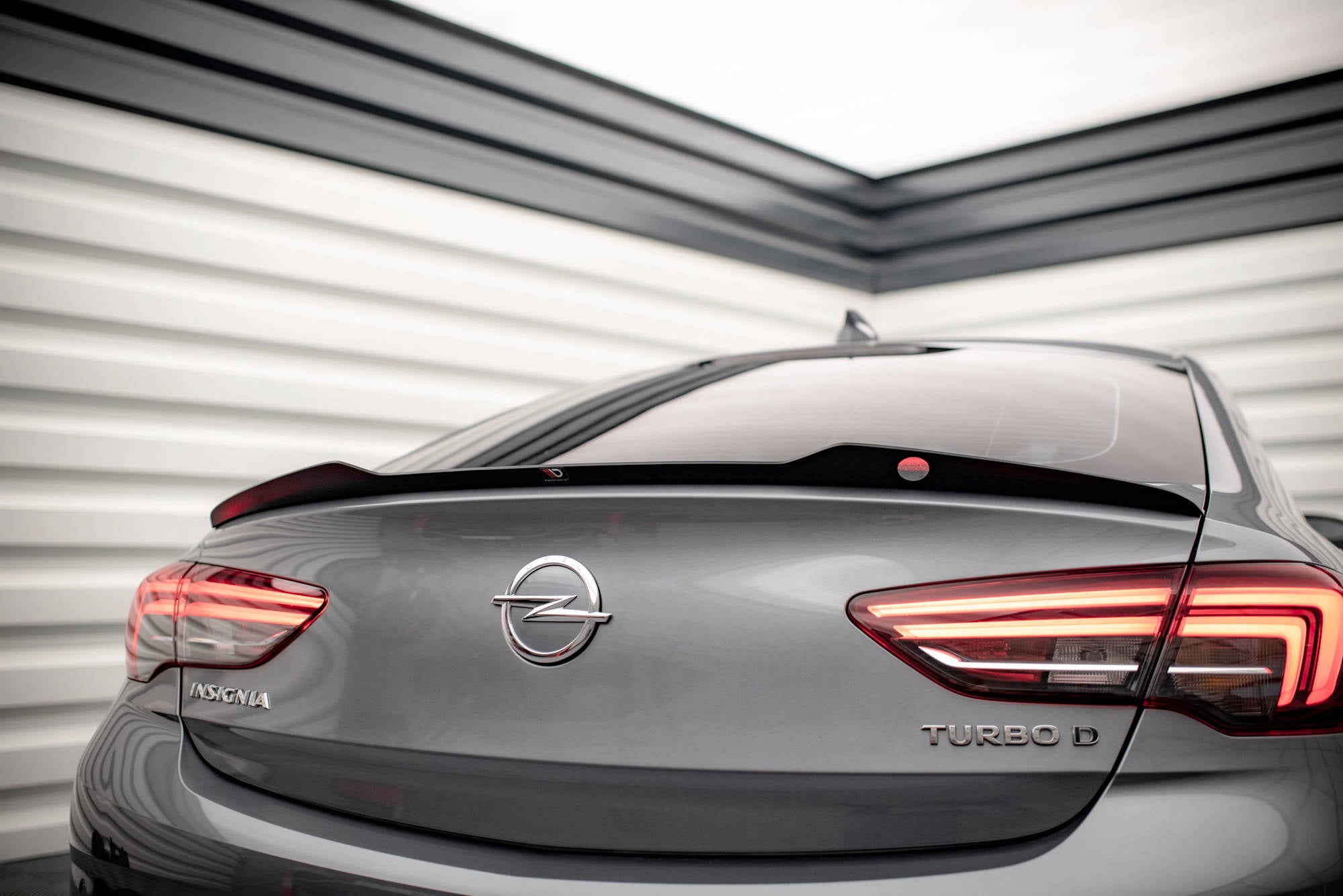 Maxton Design Spoiler CAP passend für Opel Insignia Mk2 schwarz Hochglanz