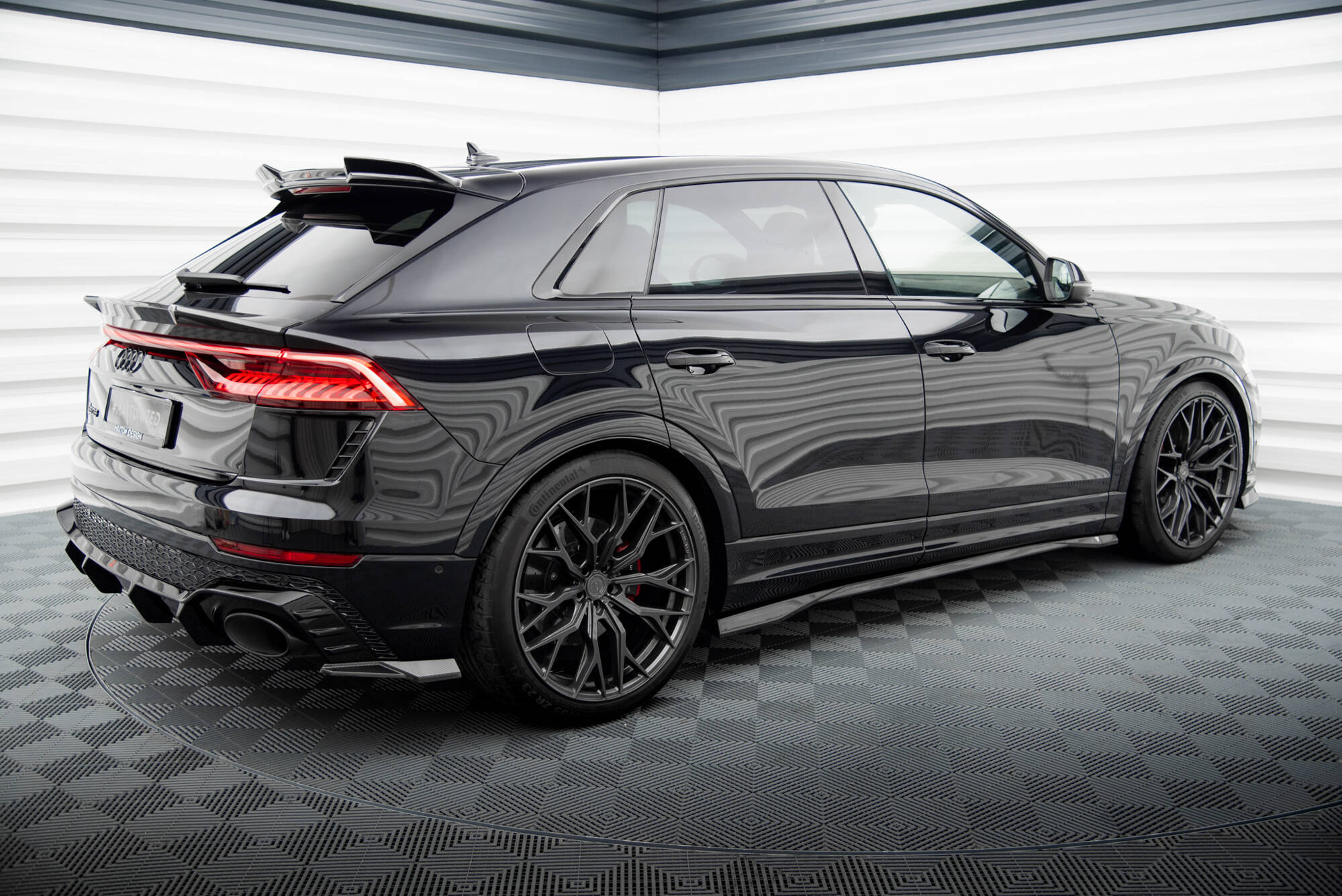 Maxton Design Prepreg Carbon Fiber Seitenschweller Audi RSQ8 Mk1 für Audi Q8