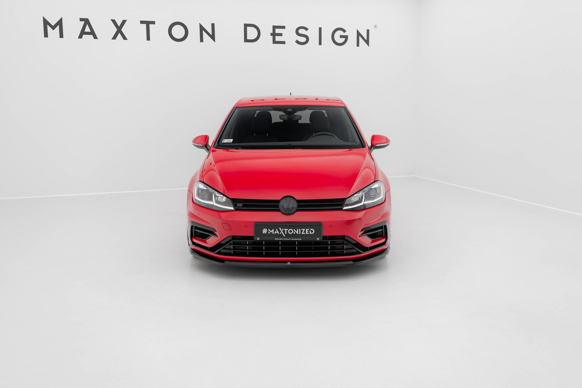 Maxton Design Street+ Spoilerlippe Front Ansatz V.6 passend für VW Golf R / R-Line Mk7 Facelift schwarz Hochglanz