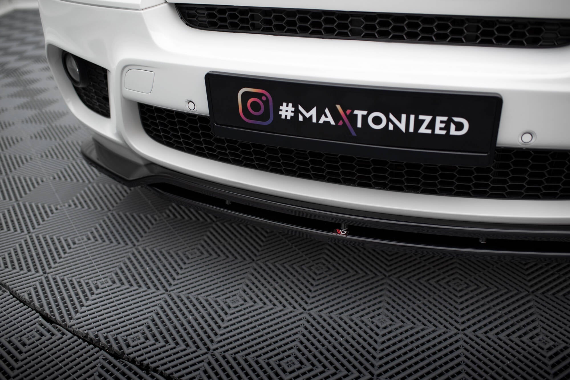 Maxton Design Street+ Spoilerlippe Front Ansatz passend für BMW X5 E70 Facelift M Paket schwarz Hochglanz